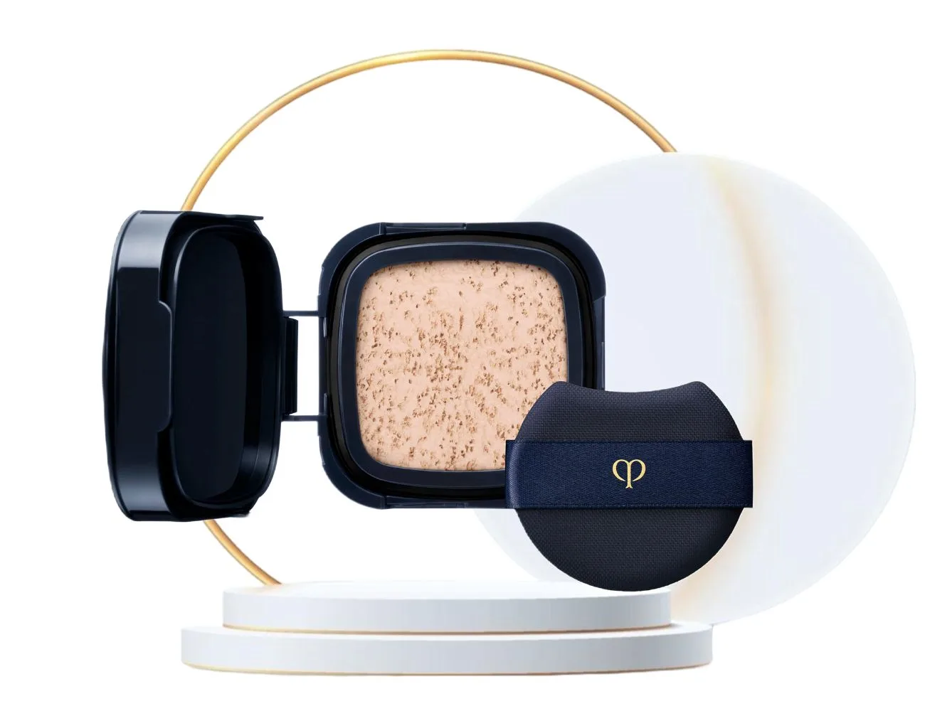 Clé de Peau Beauté Radiant Cushion Foundation Dewy Refill